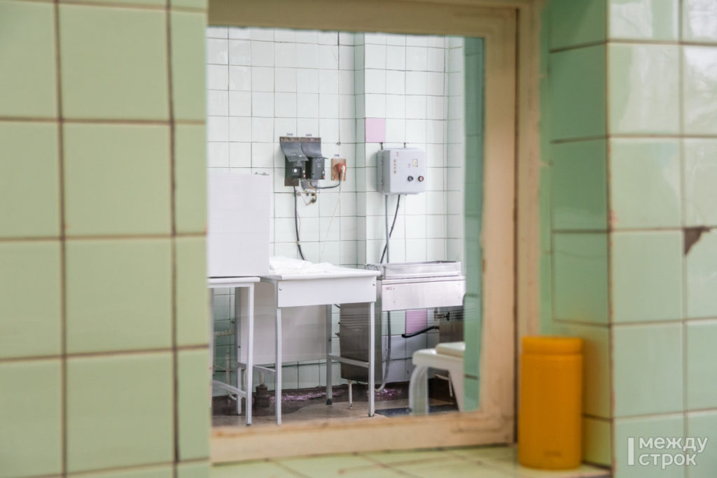 Бывший ковидный госпиталь на Вагонке закрыл приём пациентов с коронавирусом и пустил журналистов в операционные