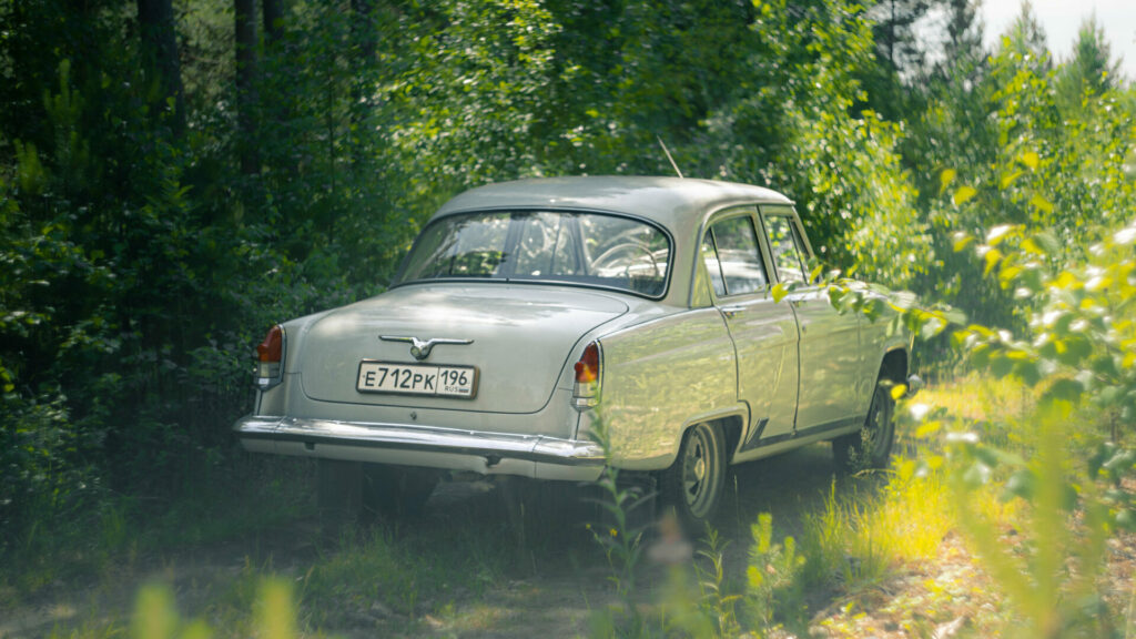 Тагильчанин продает коллекцию советских автомобилей