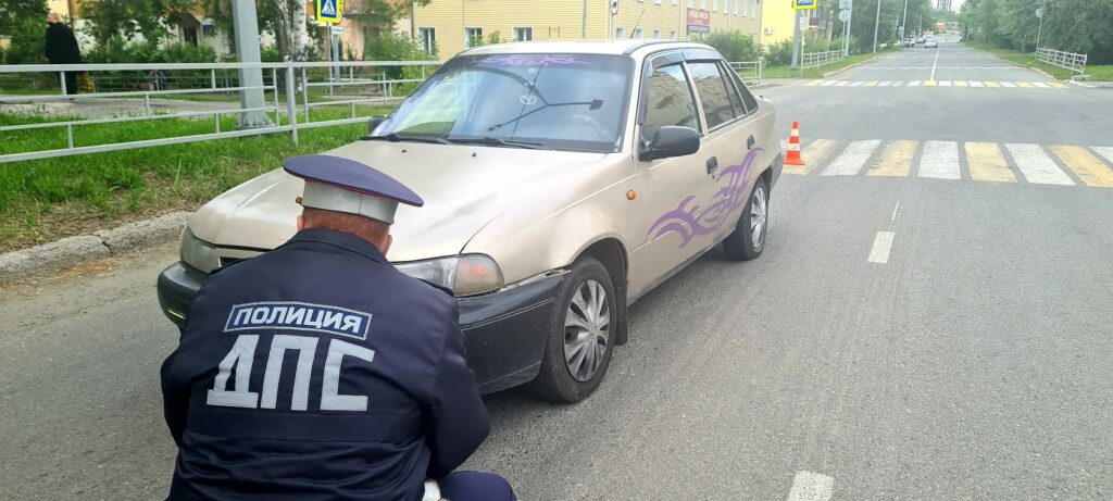 В Нижнем Тагиле подростка сбили на пешеходном переходе (фото)