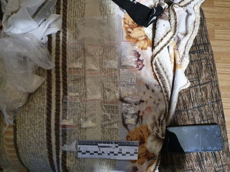 У 32-летней тагильчанки изъяли полкилограмма мефедрона (фото)