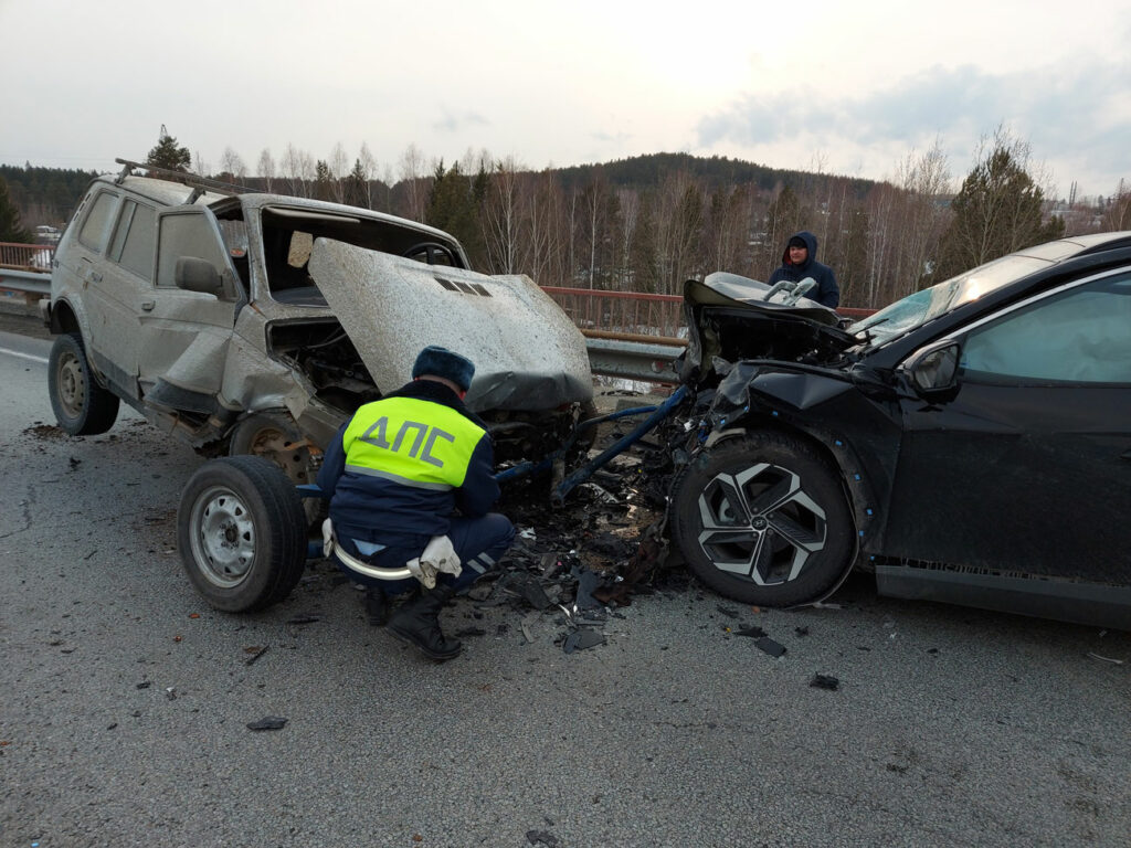 На Серовском тракте оборвалась сцепка, и Нива влетала во «встречку»