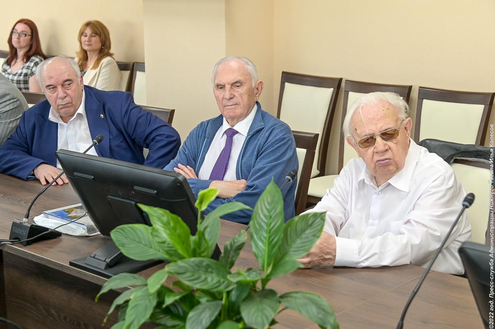 Представители экспертного совета при министерстве промышленности и науки Свердловской области посетили Нижний Тагил в рамках рабочего визита