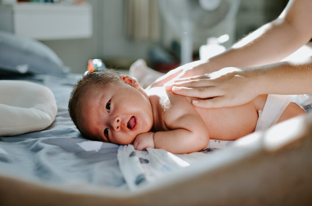 Мифы о беременности, партнёрские роды и уход за новорожденным