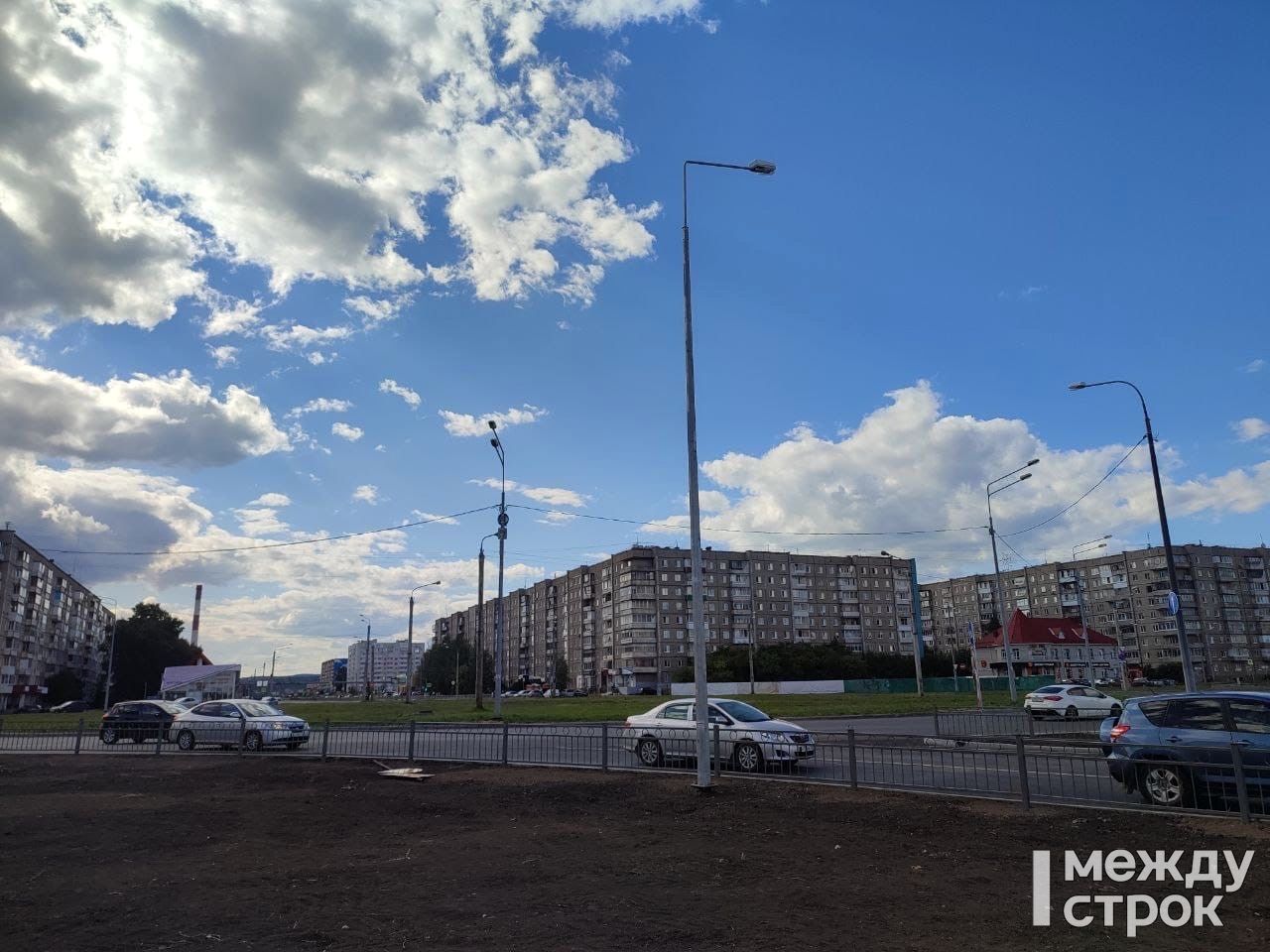 В Нижнем Тагиле жители ГГМ жалуются на пробки и разруху у въезда на новый  мост через пруд - С Тагила