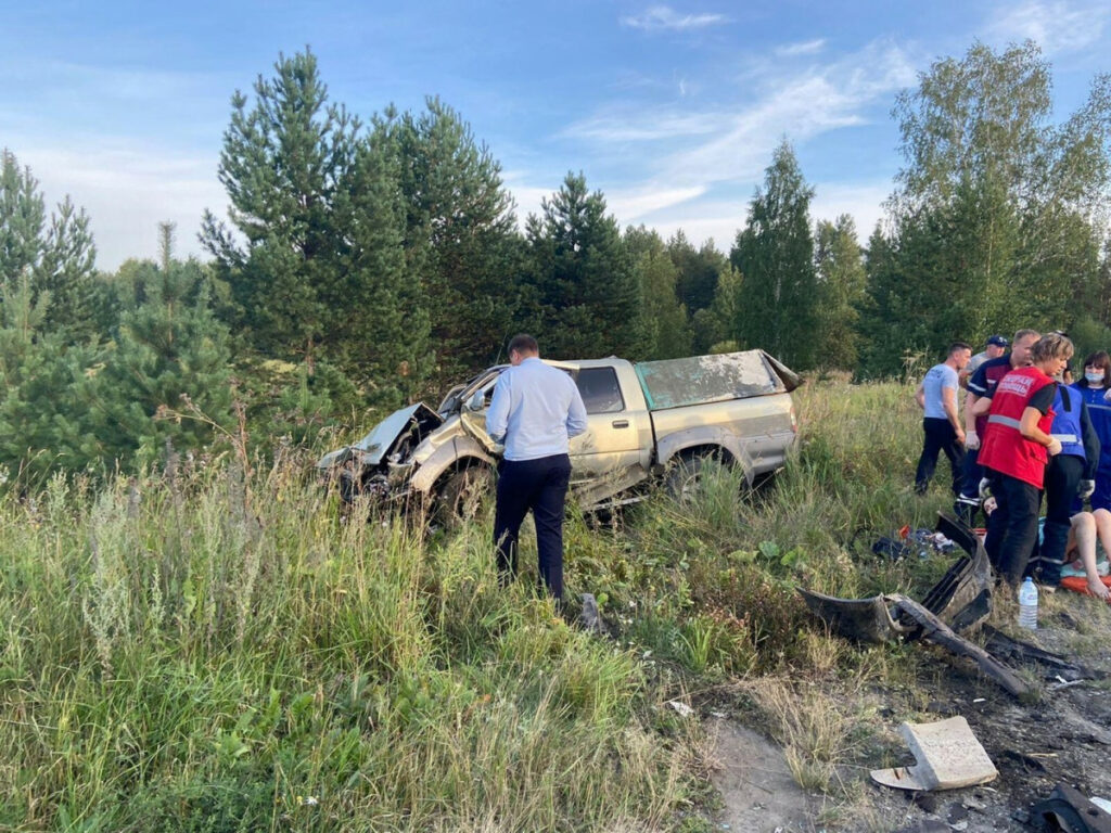 В Свердловской области в массовом ДТП погиб водитель