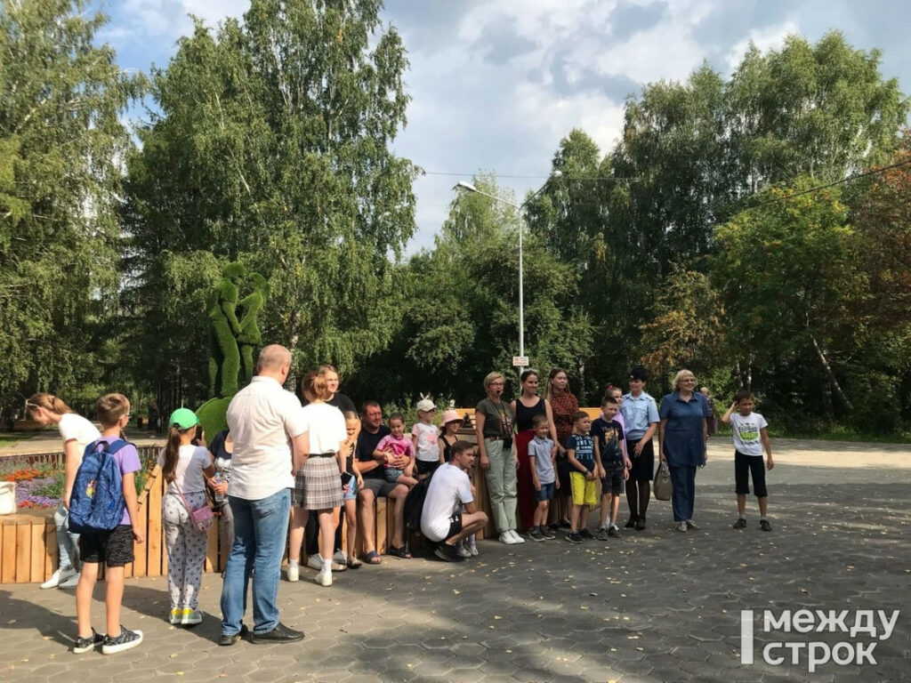 В Нижнем Тагиле специалисты центра развития туризма провели для сотрудников полиции  экскурсию по городу