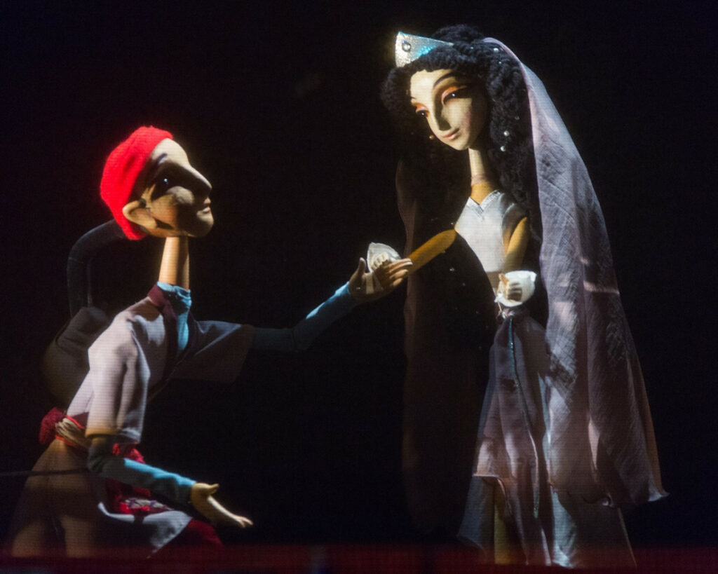 Нижнетагильский театр кукол открыл новый сезон премьерой сказки об Аладдине