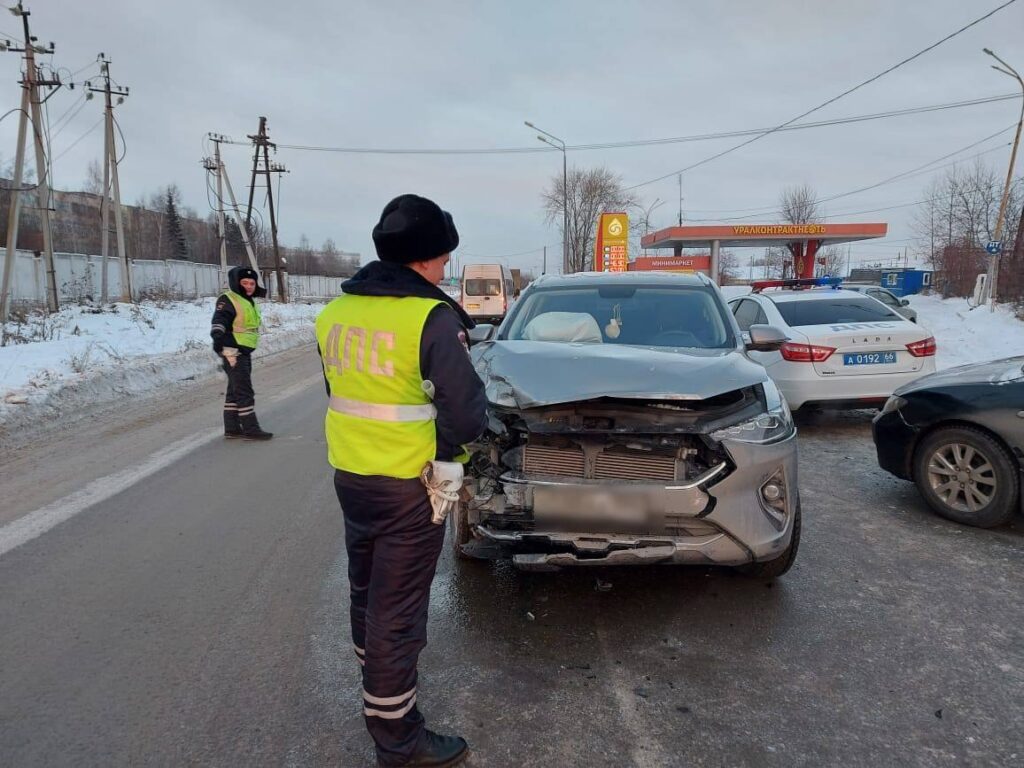 В Нижнем Тагиле произошло ДТП, в котором пострадала 6-летняя девочка