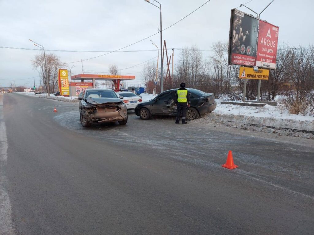 В Нижнем Тагиле произошло ДТП, в котором пострадала 6-летняя девочка