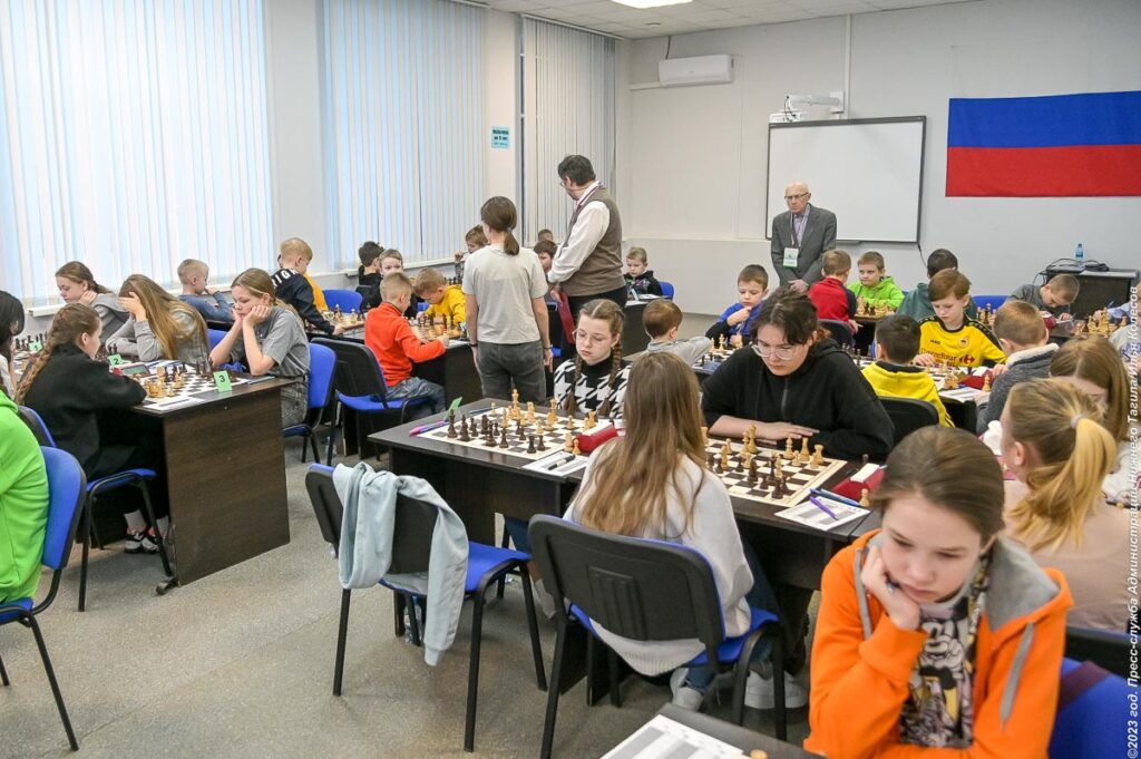 В Нижнем Тагиле в 12-й раз собрались юные талантливые шахматисты страны