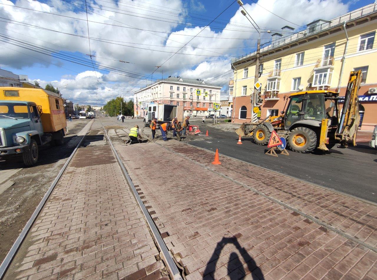 Возобновлены работы, необходимые для запуска трамвайного движения на Тагилстрой