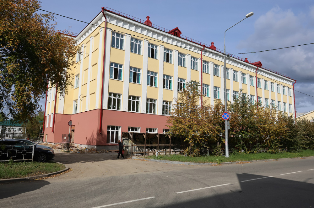 На материально-техническое оснащение школы № 32 направят более 120 миллионов рублей