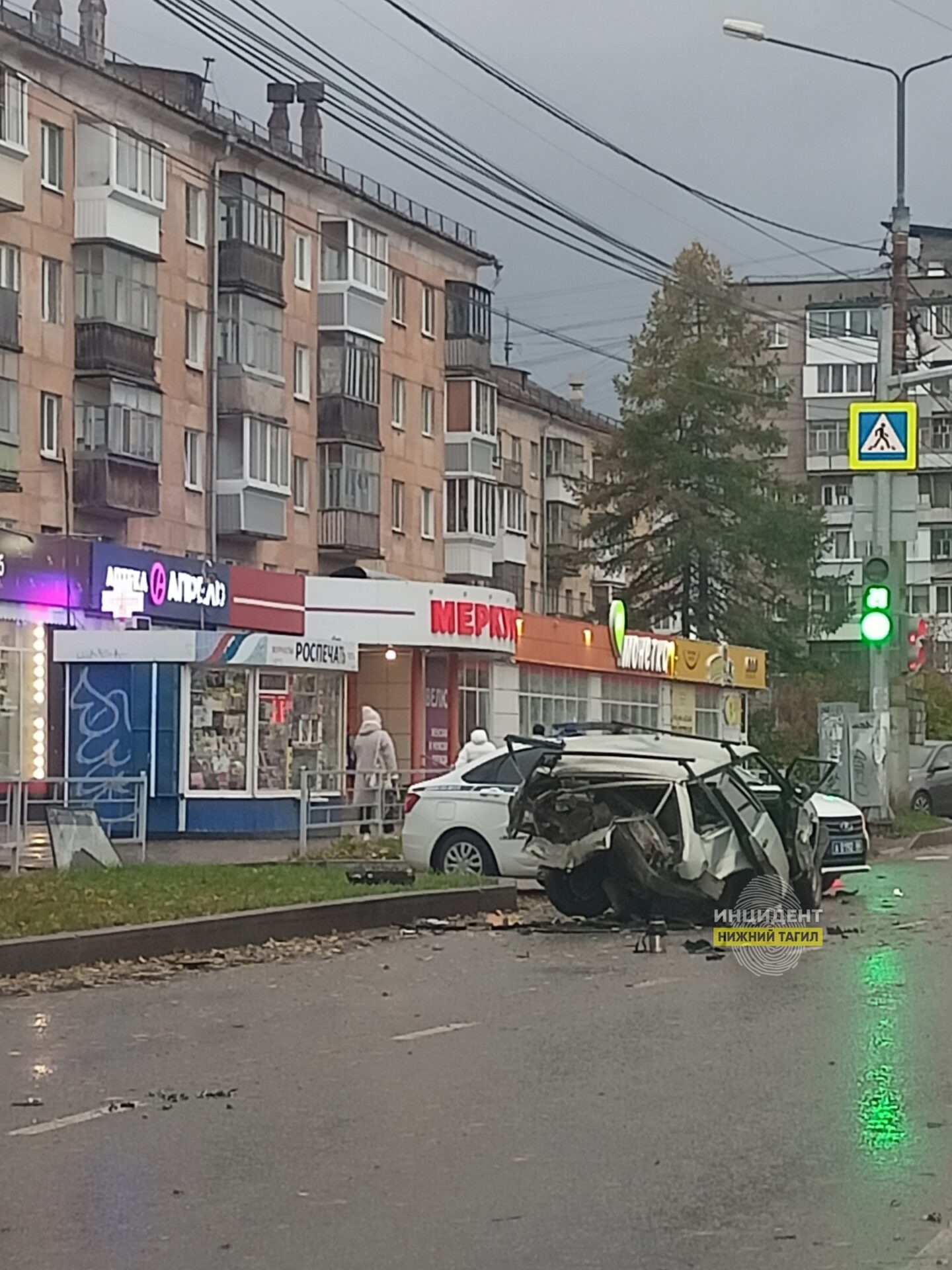 Зажало человека в «девятке»! Жуткая авария произошла на Вагонке - С Тагила