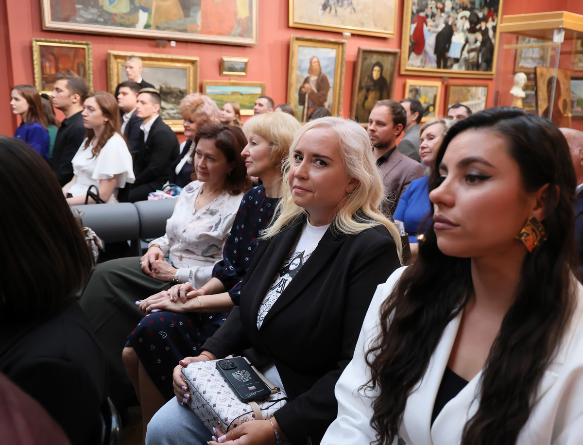 10 лет исполнилось Молодежной думе