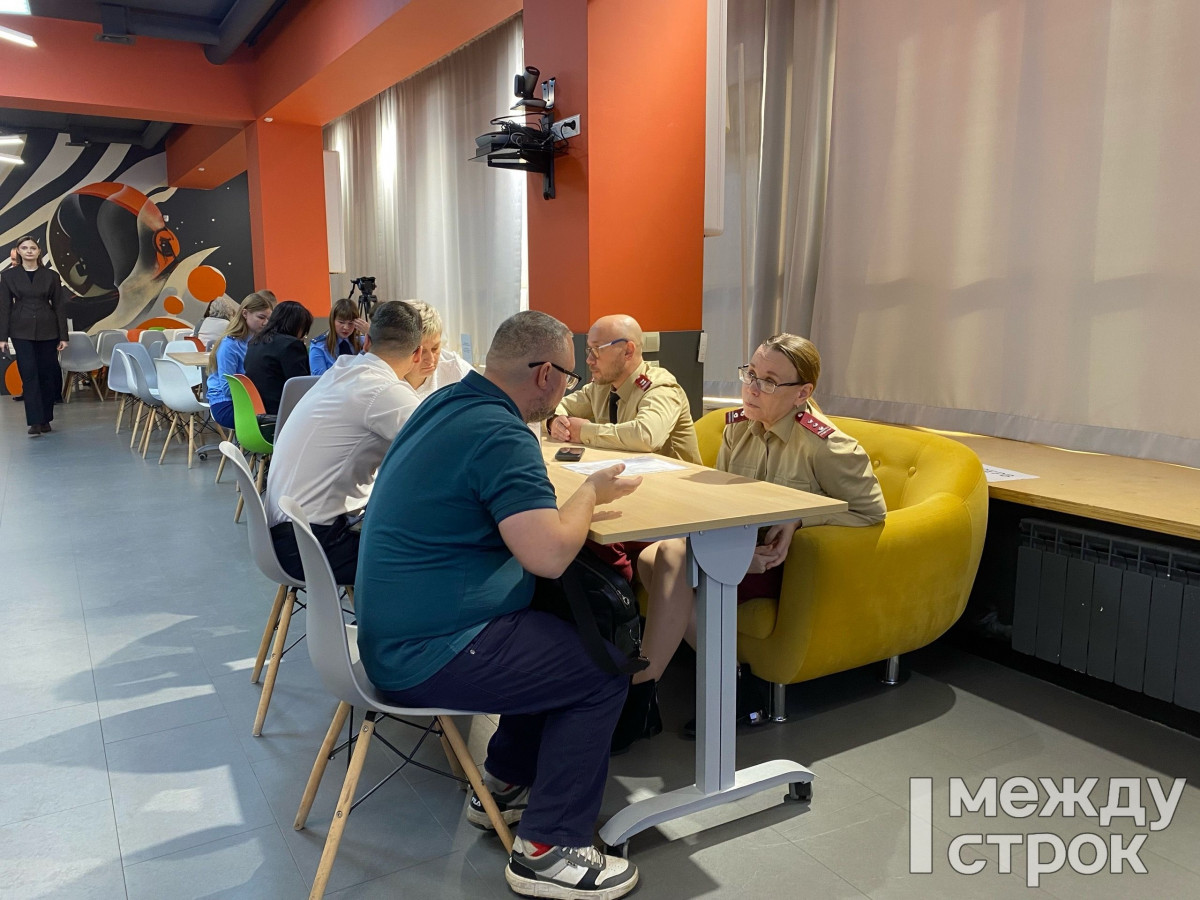 Тагильские предприниматели и самозанятые обсудили свои проблемы с представителями контролирующих ведомств