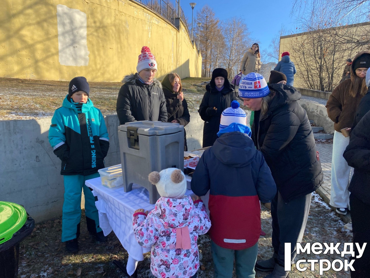 Тагильские «моржи» открыли новый сезон зимнего плавания (ВИДЕО)