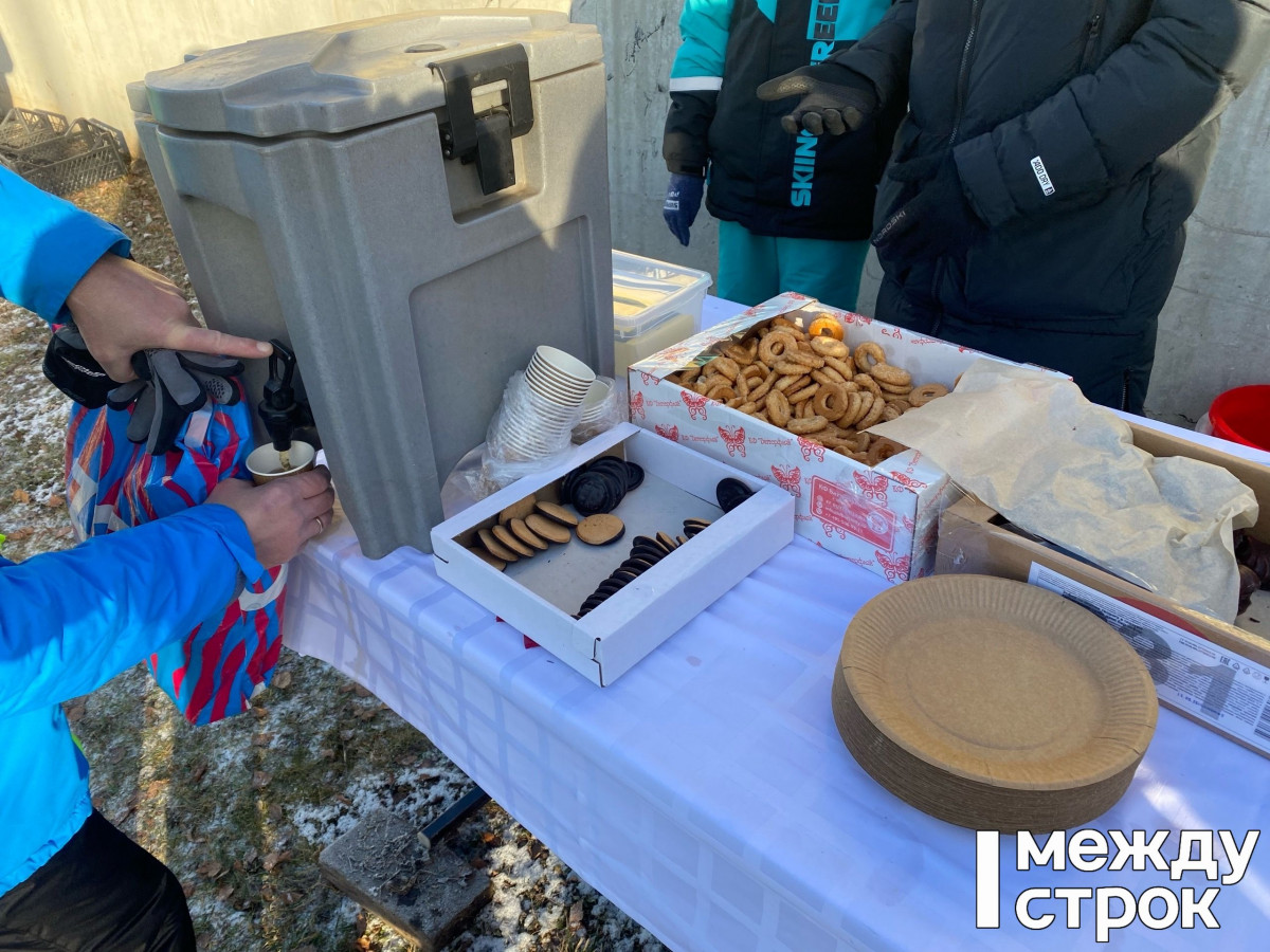 Тагильские «моржи» открыли новый сезон зимнего плавания (ВИДЕО)